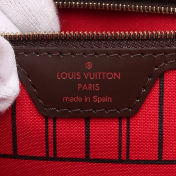 Louis Vuitton Damier Neverfull MM - Picture 9 of 11